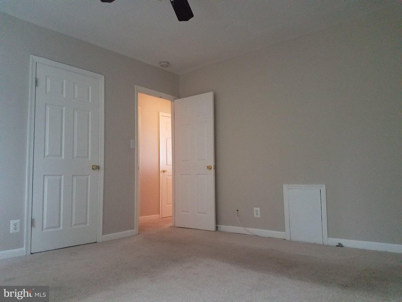 2500 Markham Ln #5 - Photo 4 of 10