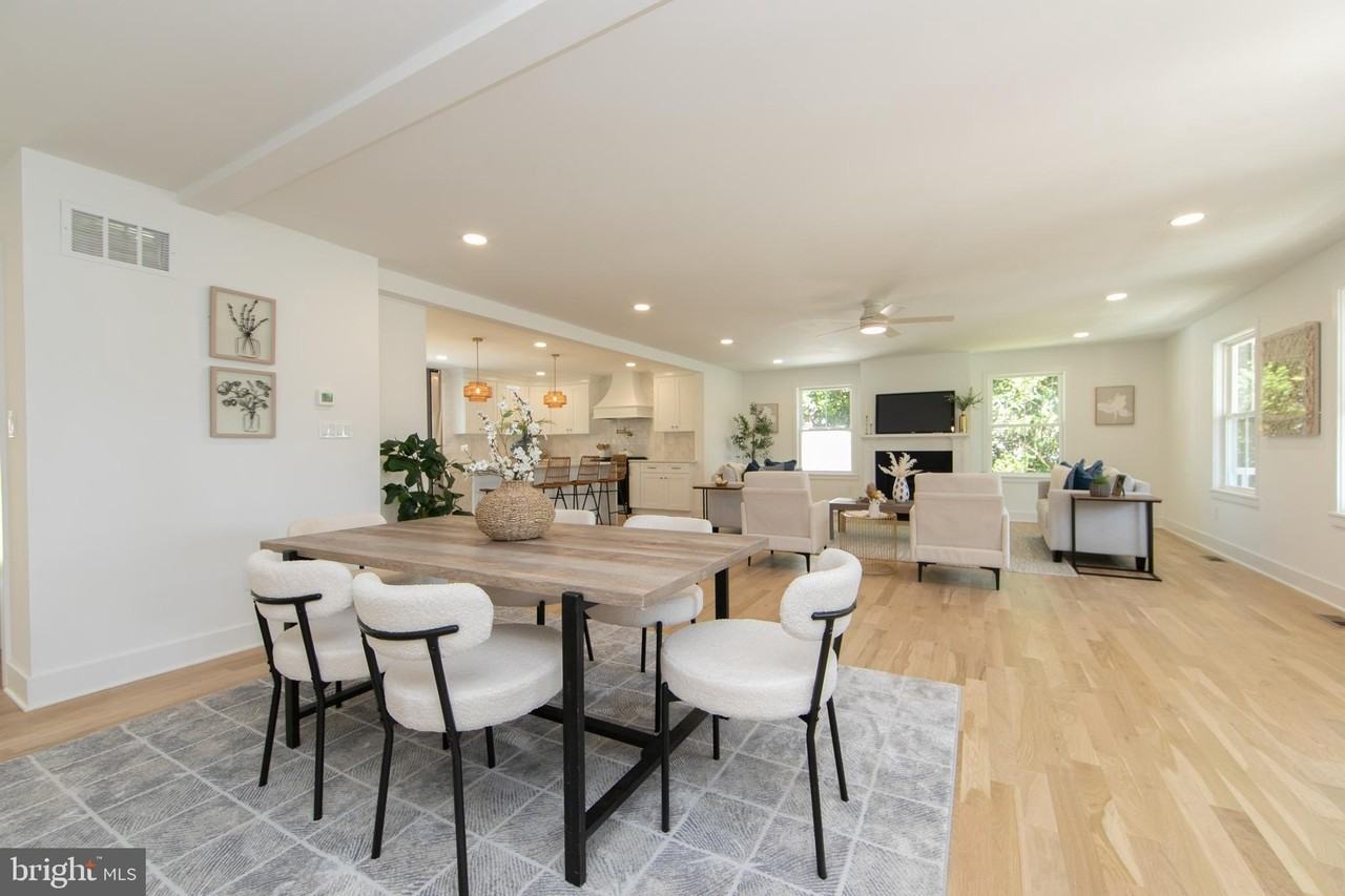 371 Kresson Rd - Photo 6 of 50