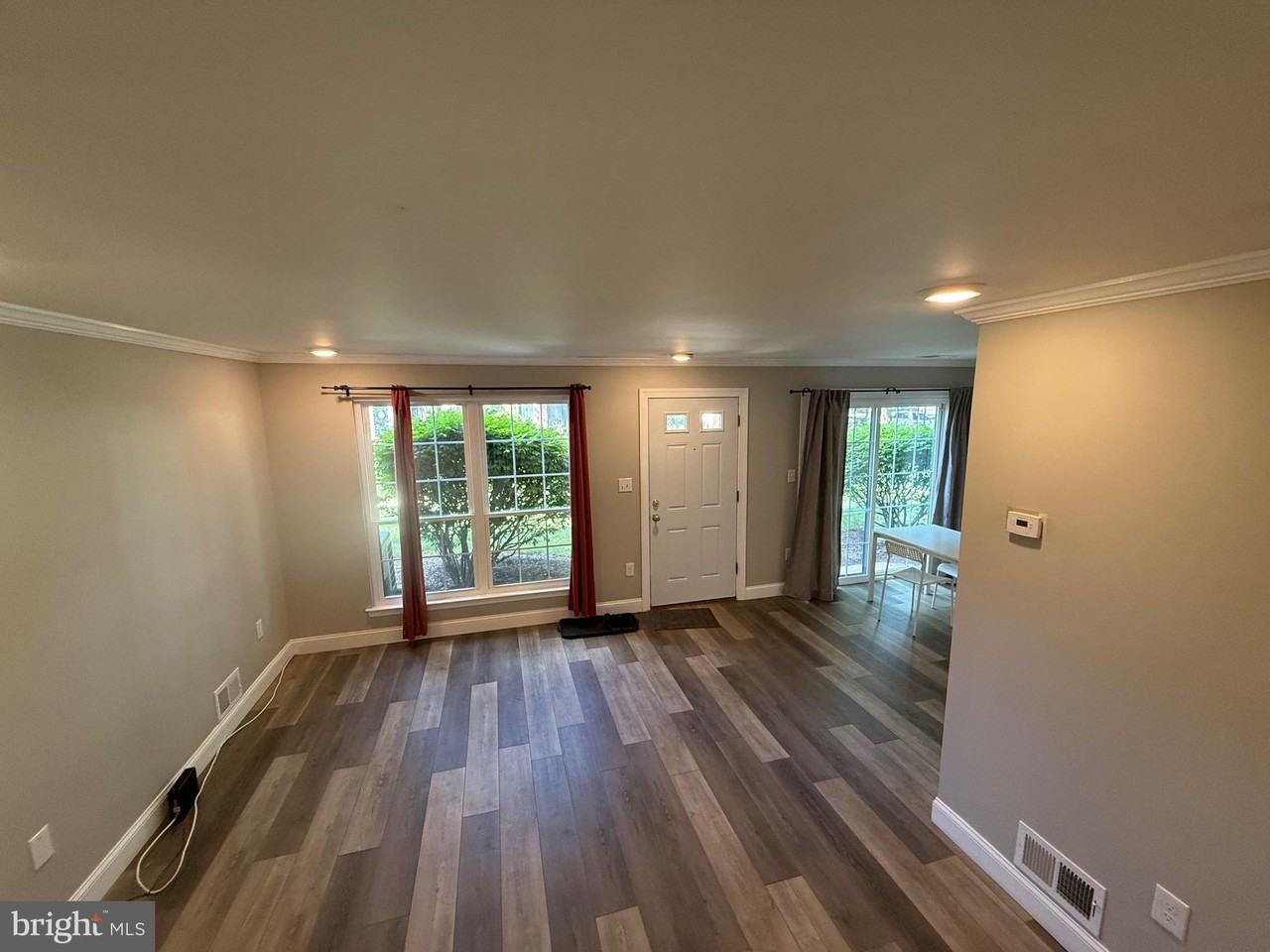 28 Drewes Ct - Photo 7 of 16