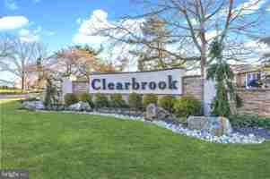 featured image of 525-O Belford Rd #O