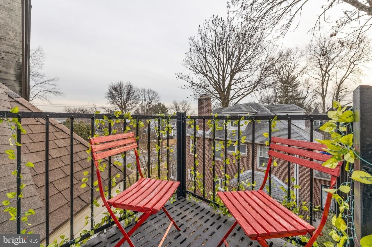 220 S Scott Ave #3rdFL - Photo 6 of 22