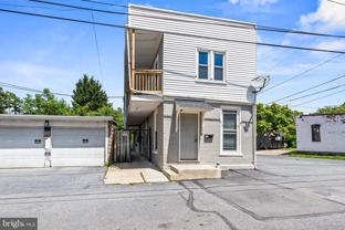 531 Walton St #4 - Photo 1 of 1