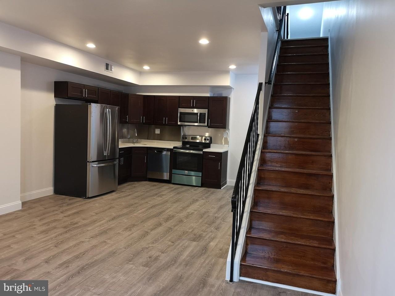 626 N 12th St #2 - Photo 4 of 30