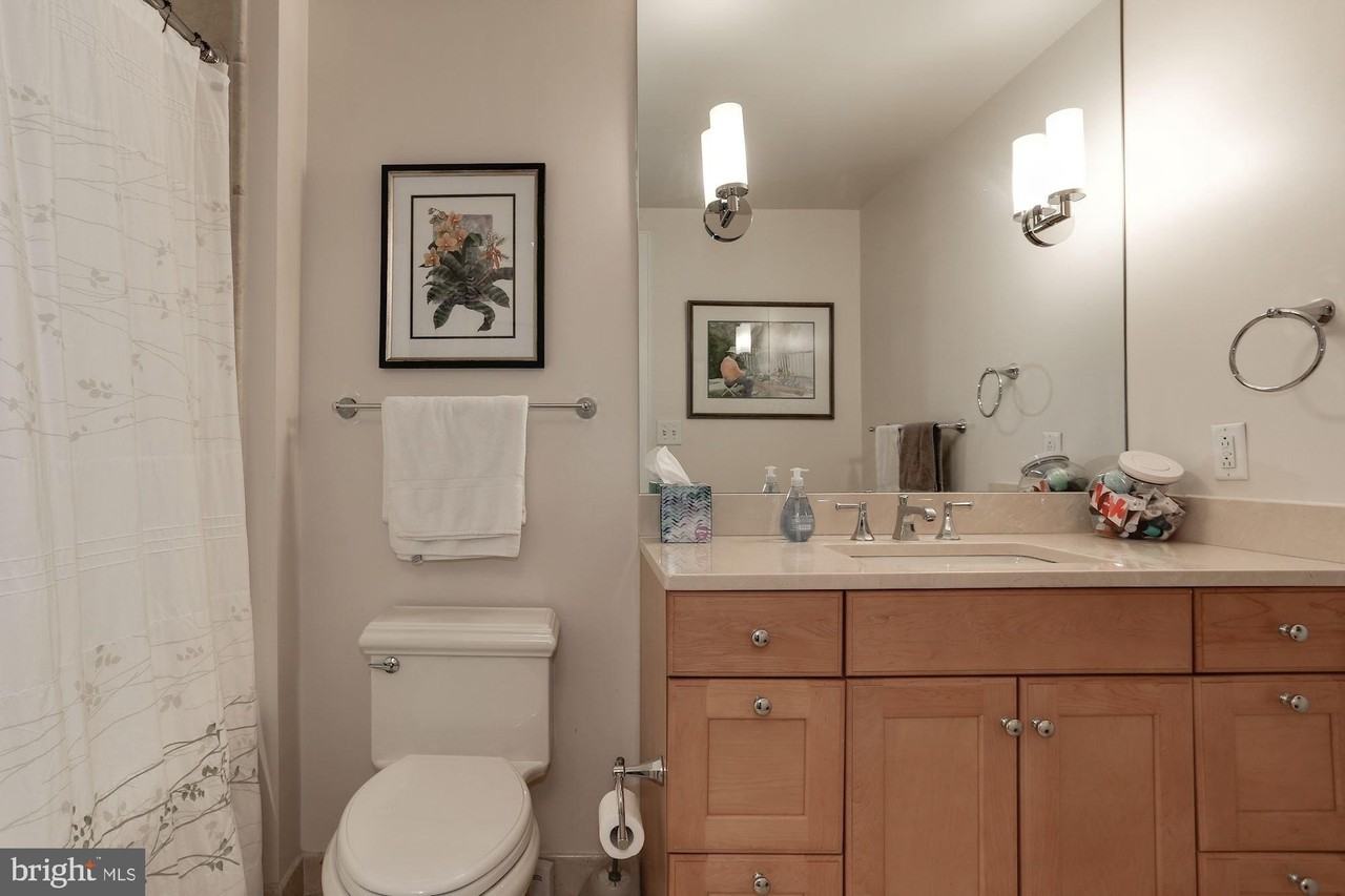 1111 19th St N #1703 - Photo 4 of 24