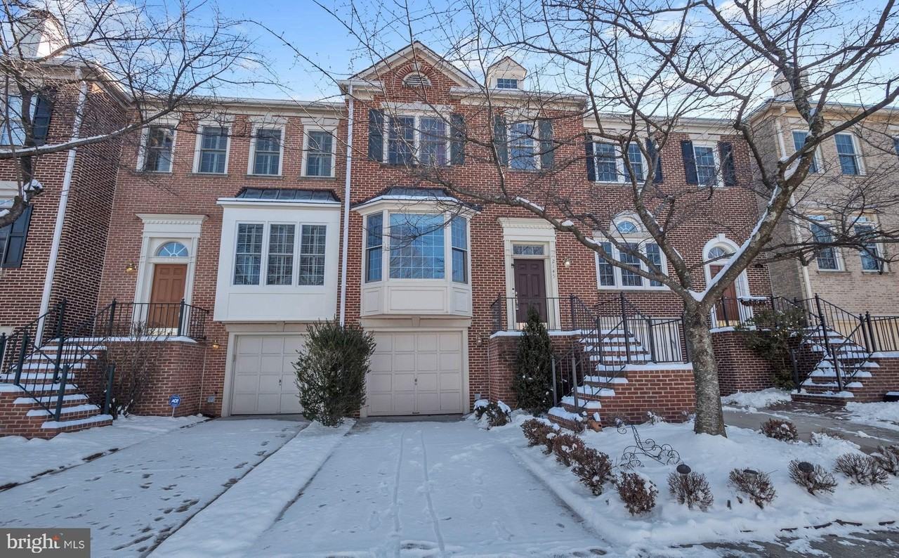 2145 Wolftrap Ct