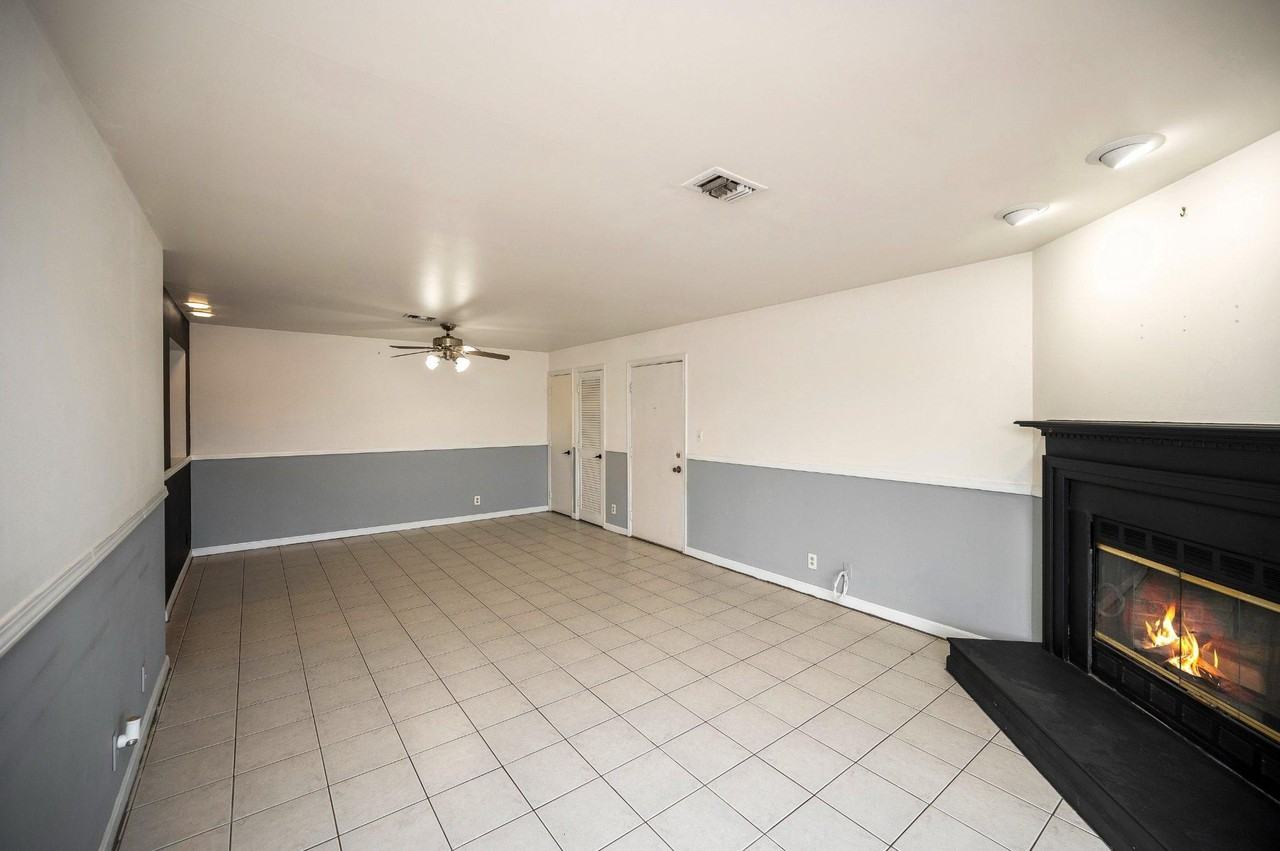 102 Picadilly Ln #203 - Photo 4 of 27