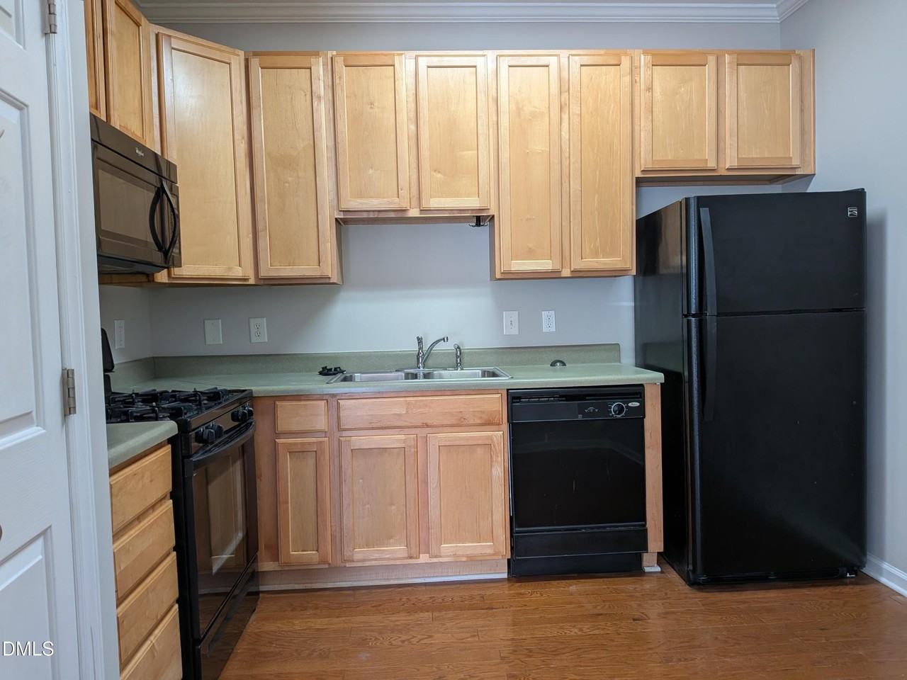 11720 Mezzanine Dr #102 - Photo 6 of 12