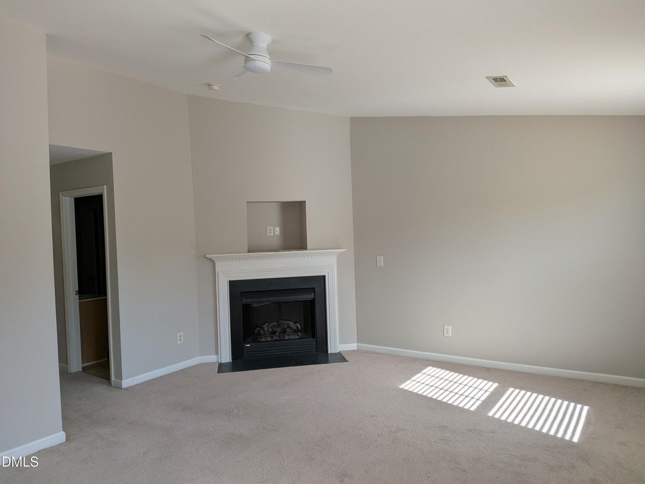11720 Mezzanine Dr #102 - Photo 7 of 12
