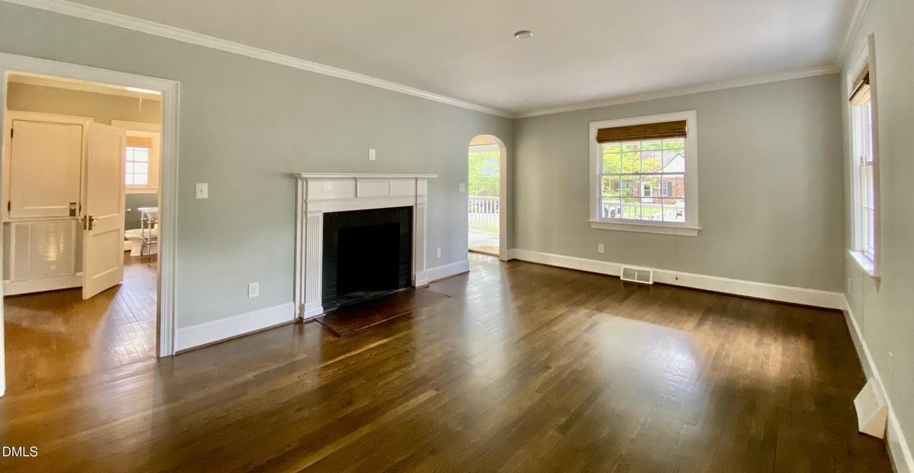 1317 Vickers Ave - Photo 7 of 31