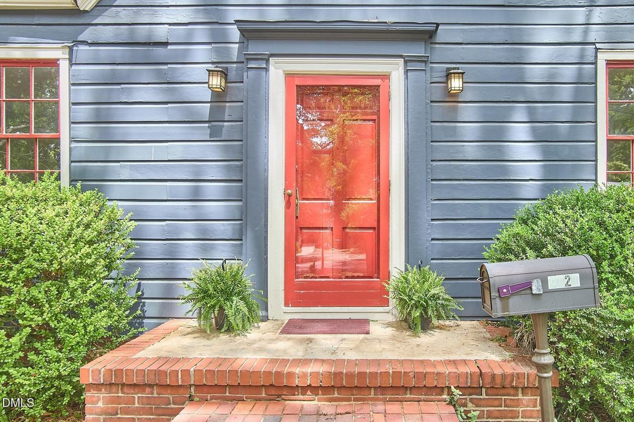 2020 Pershing St #A - Photo 5 of 48