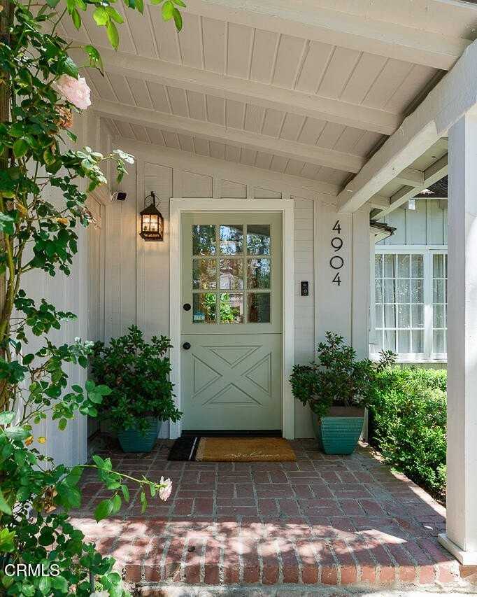 4904 Hampton Rd - Photo 4 of 25