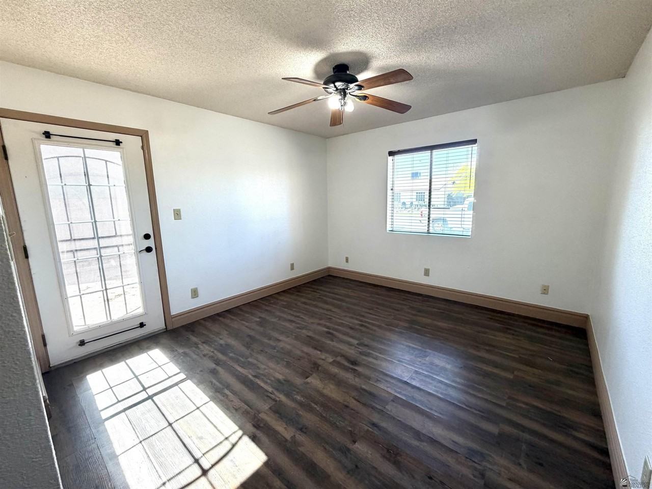 4584 W 18th Pl - Photo 7 of 16
