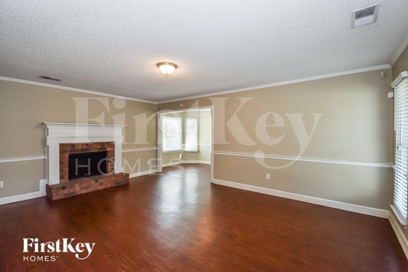 4570 Fawn Hollow Cv - Photo 5 of 16