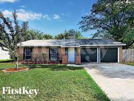 430 Kelly Ct - Photo 1 of 1