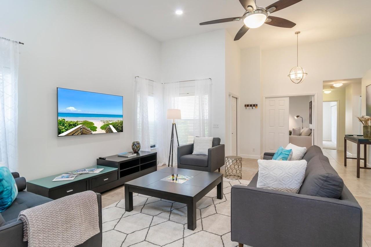 873 Windermere Way - Photo 5 of 50