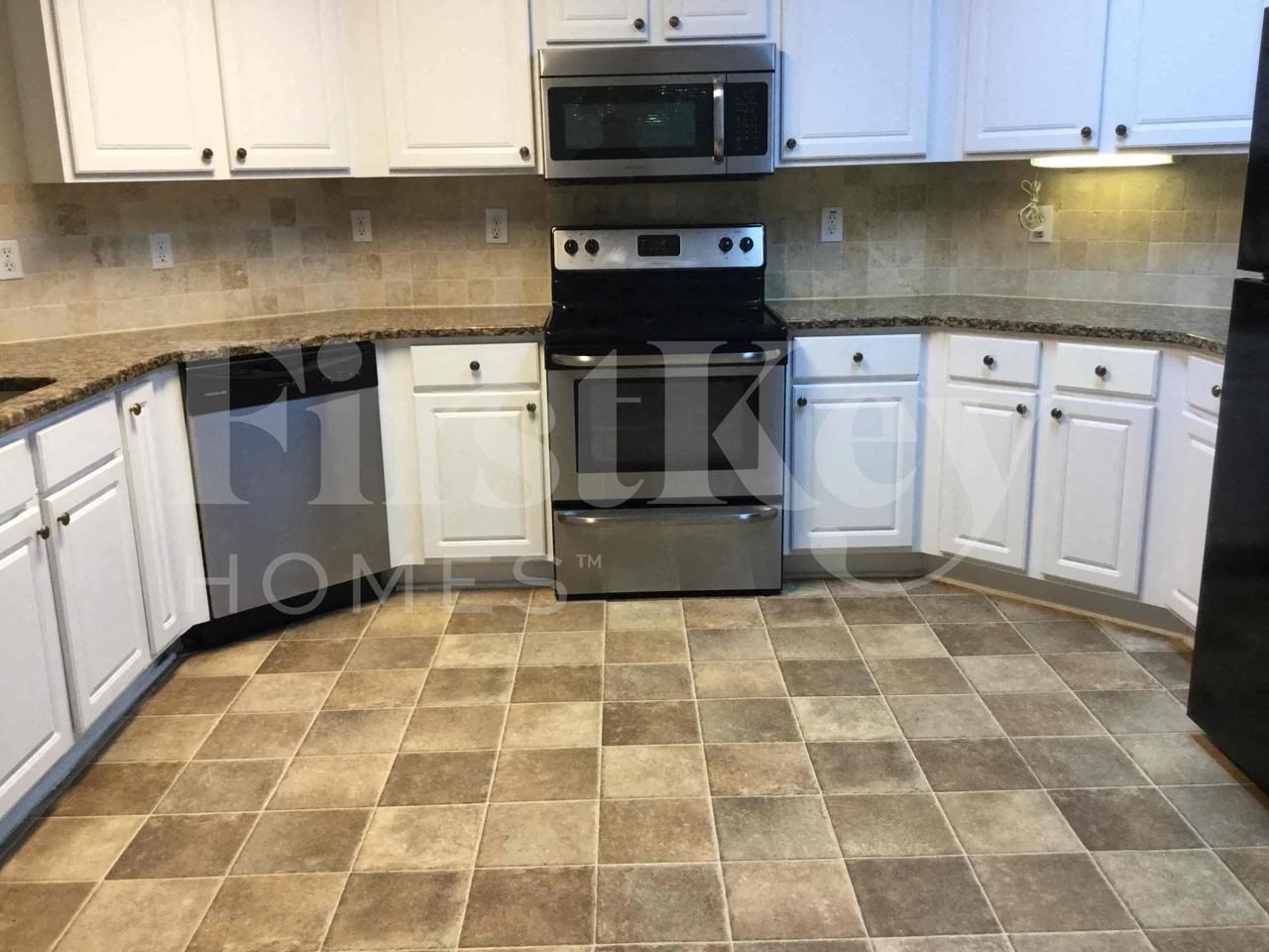 162 Olympic Dr - Photo 4 of 23
