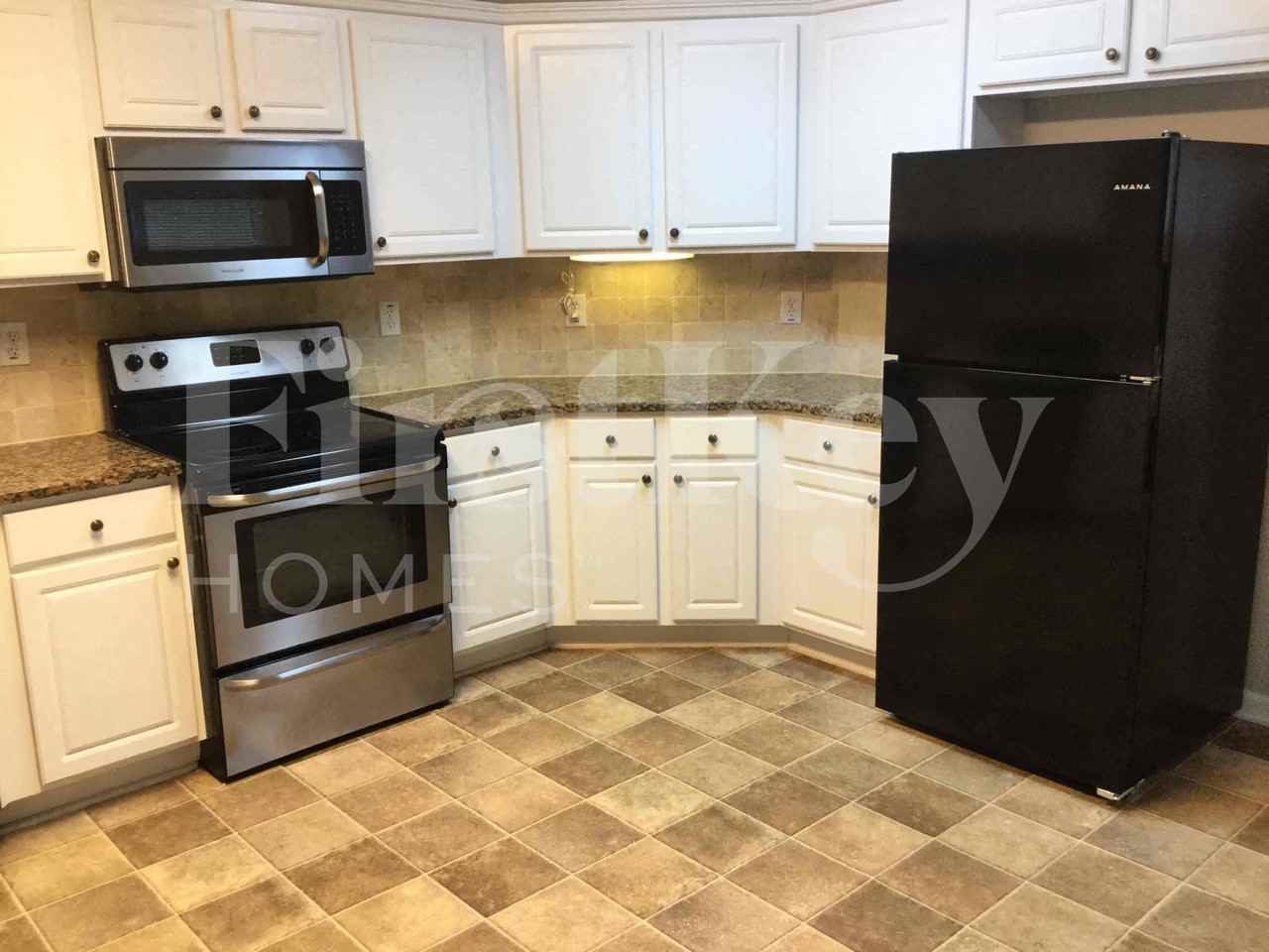 162 Olympic Dr - Photo 6 of 23