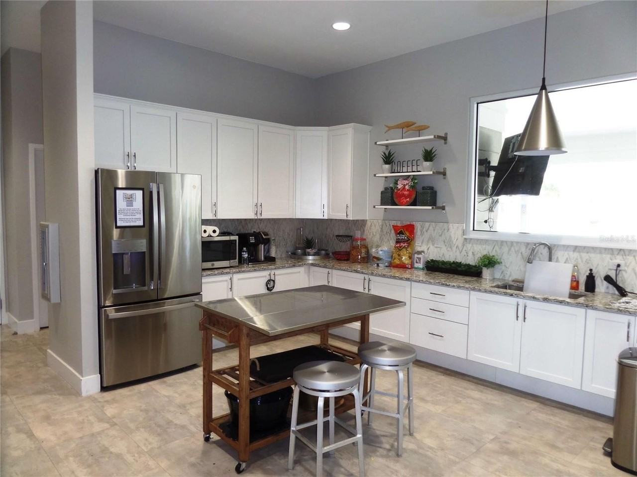 5061 Stokes Way - Photo 5 of 34