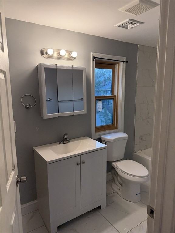 47 Dale St ##3 - Photo 7 of 9
