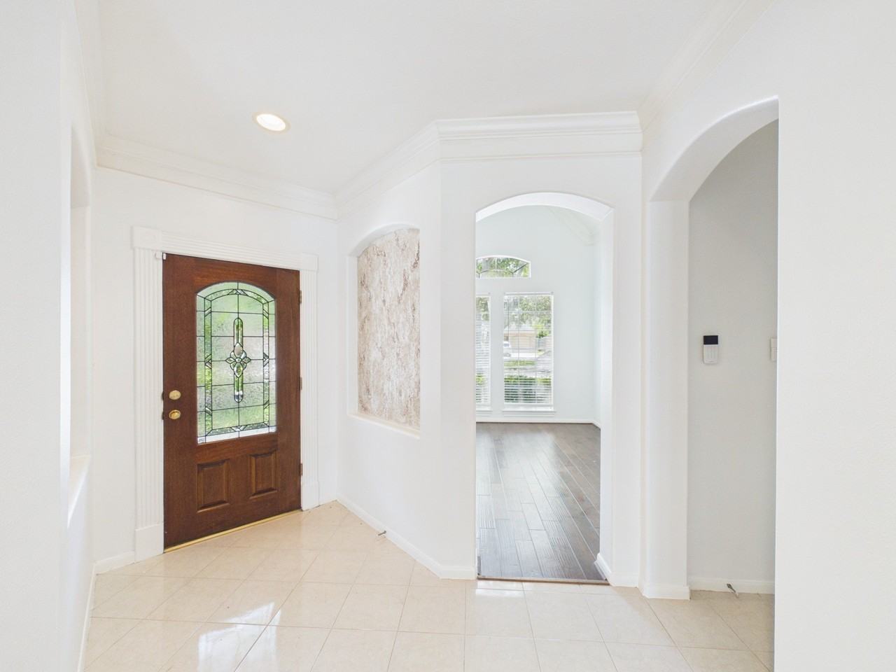 5407 Lake Place Dr - Photo 5 of 50