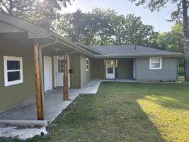 featured image of 12046 Center St