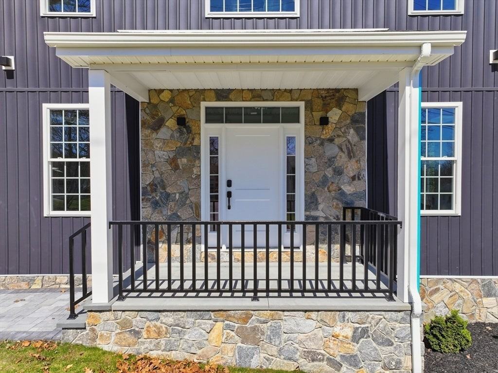 6 Barrows Rd - Photo 2 of 29