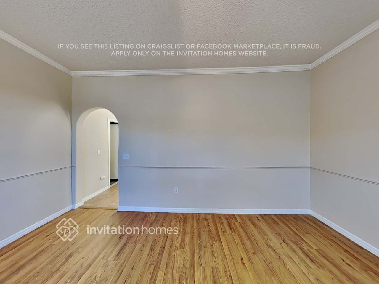 31602 Loch Aline Dr - Photo 4 of 21
