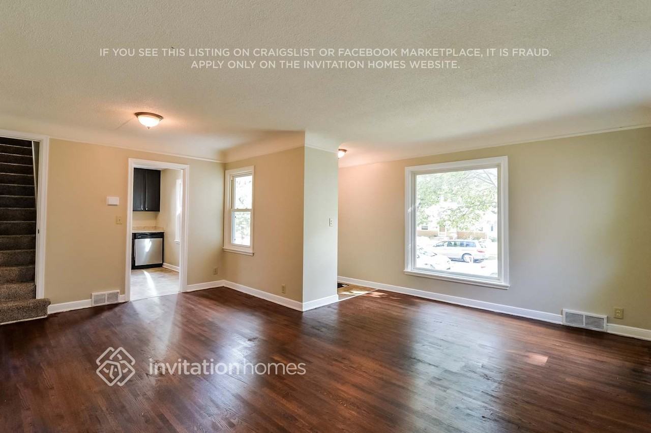 5724 24th Ave S - Photo 4 of 13
