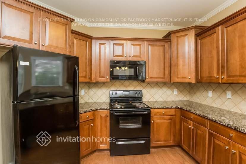 1564 Fredricksberg Dr - Photo 7 of 19
