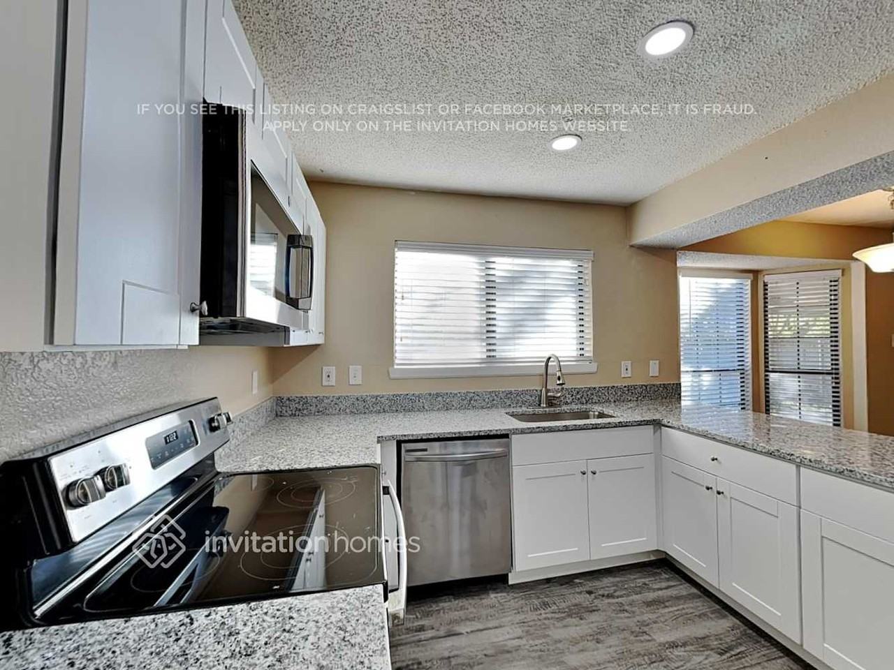 6001 Rocky Point Dr - Photo 6 of 16