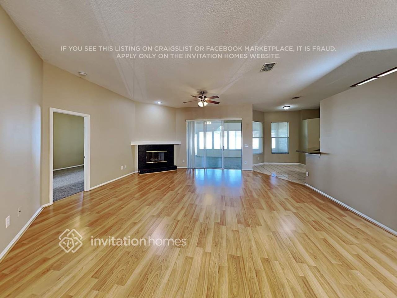 28141 Brokenmead Path - Photo 4 of 18