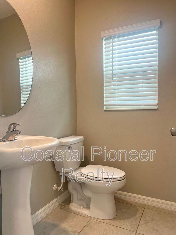 7018 Samuel Ivy Dr - Photo 7 of 29