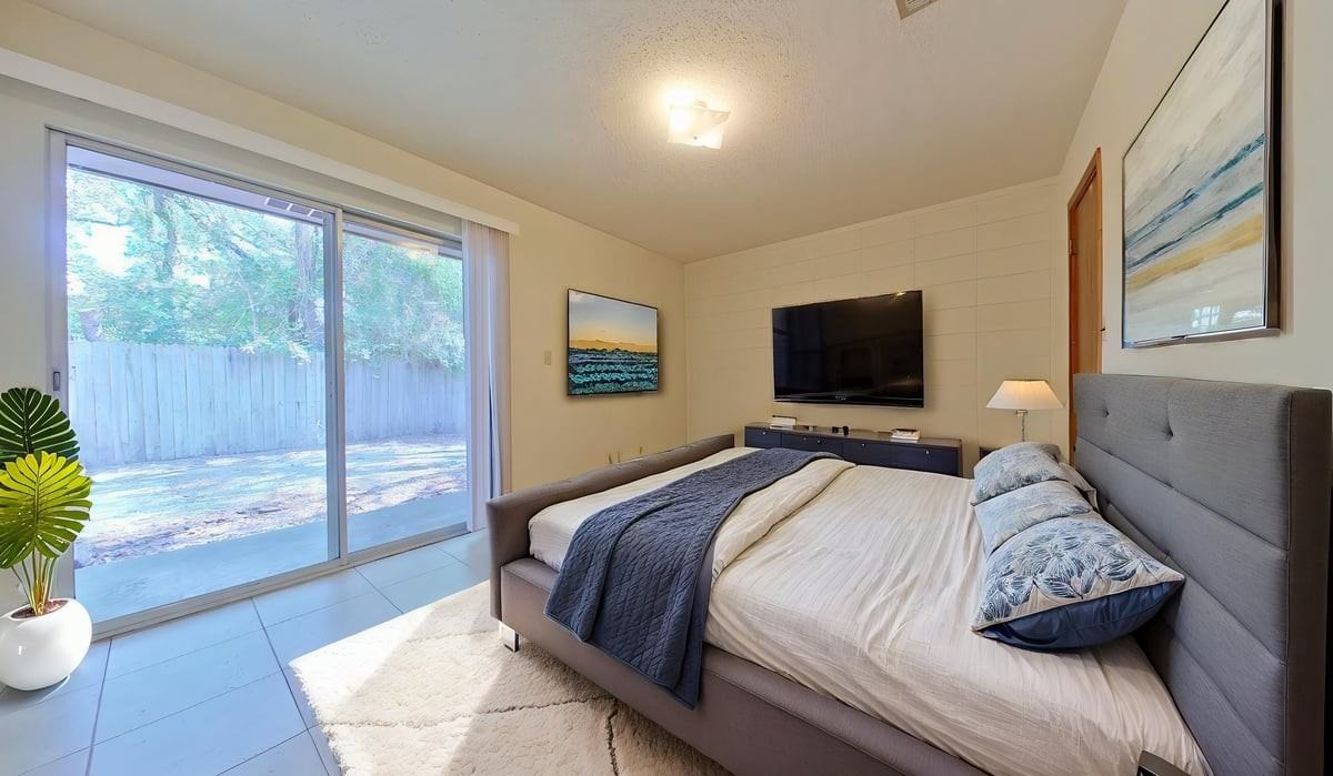 211 Tooke St #C - Photo 6 of 10