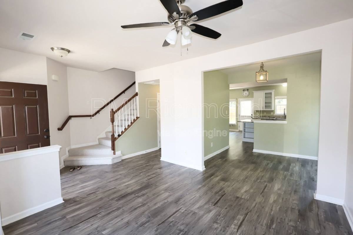 801 Sweet Tessa Dr - Photo 3 of 10