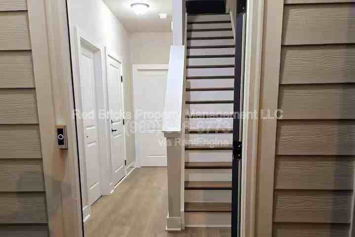 3938 Winterfield Pl - Photo 3 of 10
