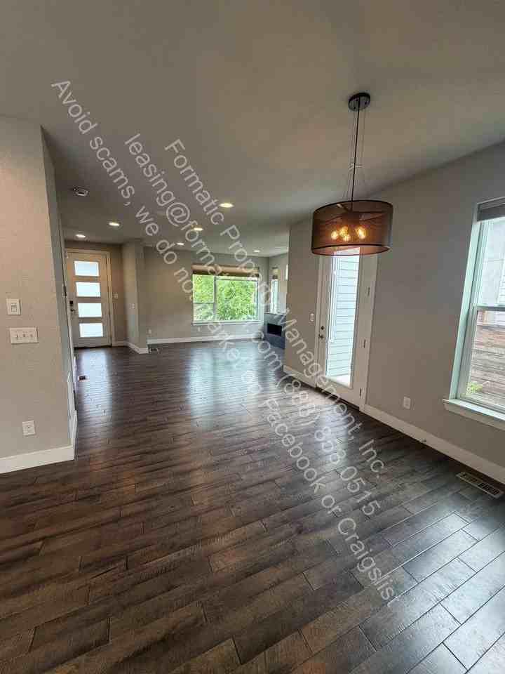 5966 Boston St - Photo 2 of 10