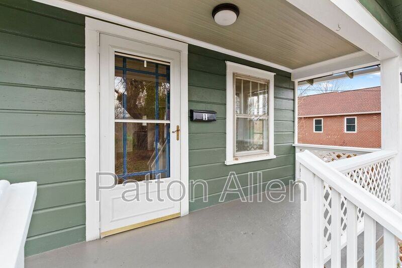 1 Grace Ave - Photo 2 of 32
