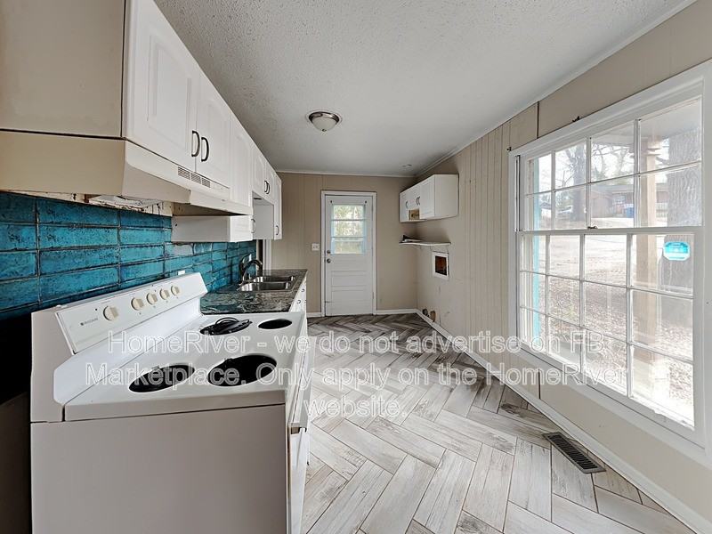 46 Riverview Ct - Photo 5 of 20