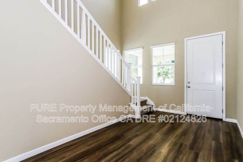 5564 Celebration St - Photo 4 of 19