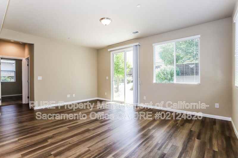 5564 Celebration St - Photo 5 of 19