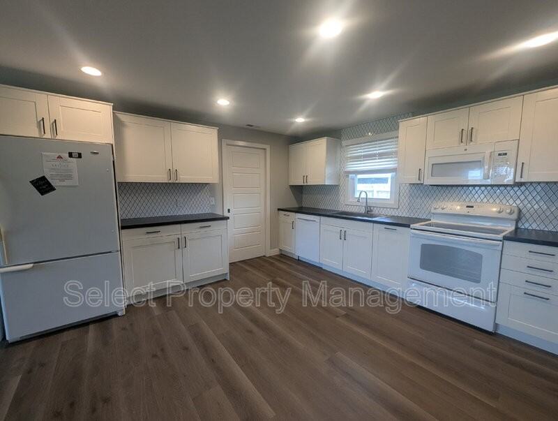 1437 W Cedar Canyons Rd - Photo 6 of 22