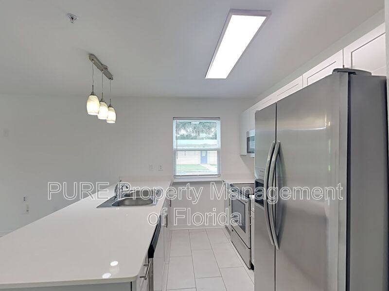 710 Nestreet #101 - Photo 6 of 28