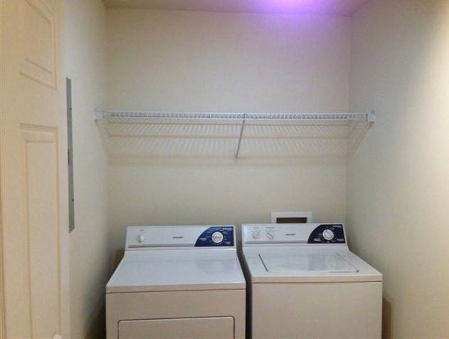 1114 Howell Rd #A - Photo 5 of 14