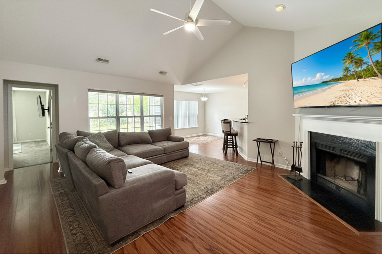 510 Rosings Dr - Photo 2 of 24