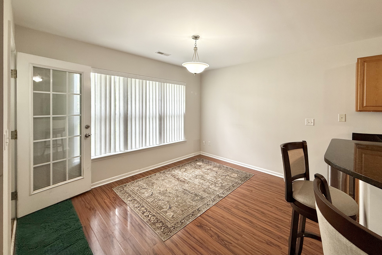 510 Rosings Dr - Photo 3 of 24