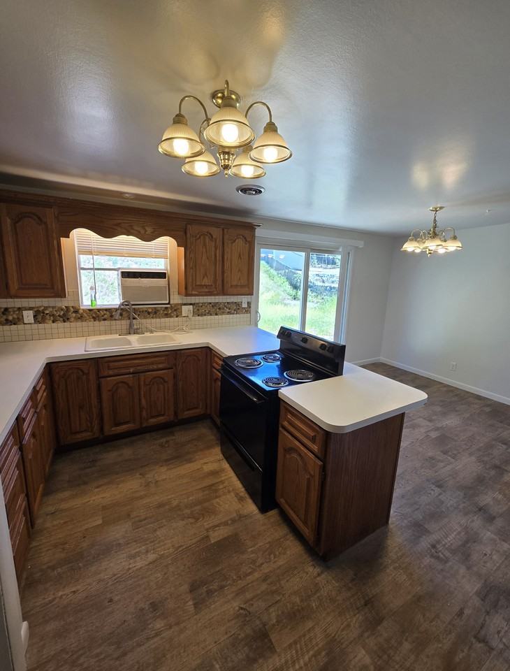 5422 Se - Photo 3 of 14