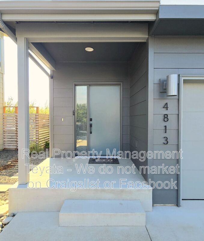 4813 Springside St - Photo 3 of 24
