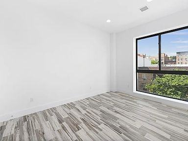 418 E 153rd St #3 - Photo 2 of 5