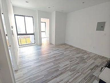 418 E 153rd St #3 - Photo 3 of 5