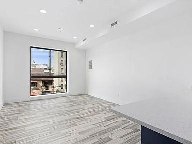 418 E 153rd St #3 - Photo 4 of 5